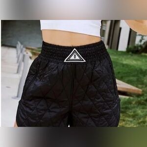 Free People FP MOVEMENT Discover Quilted Shorts WOMENS MEDIUM Solid Black